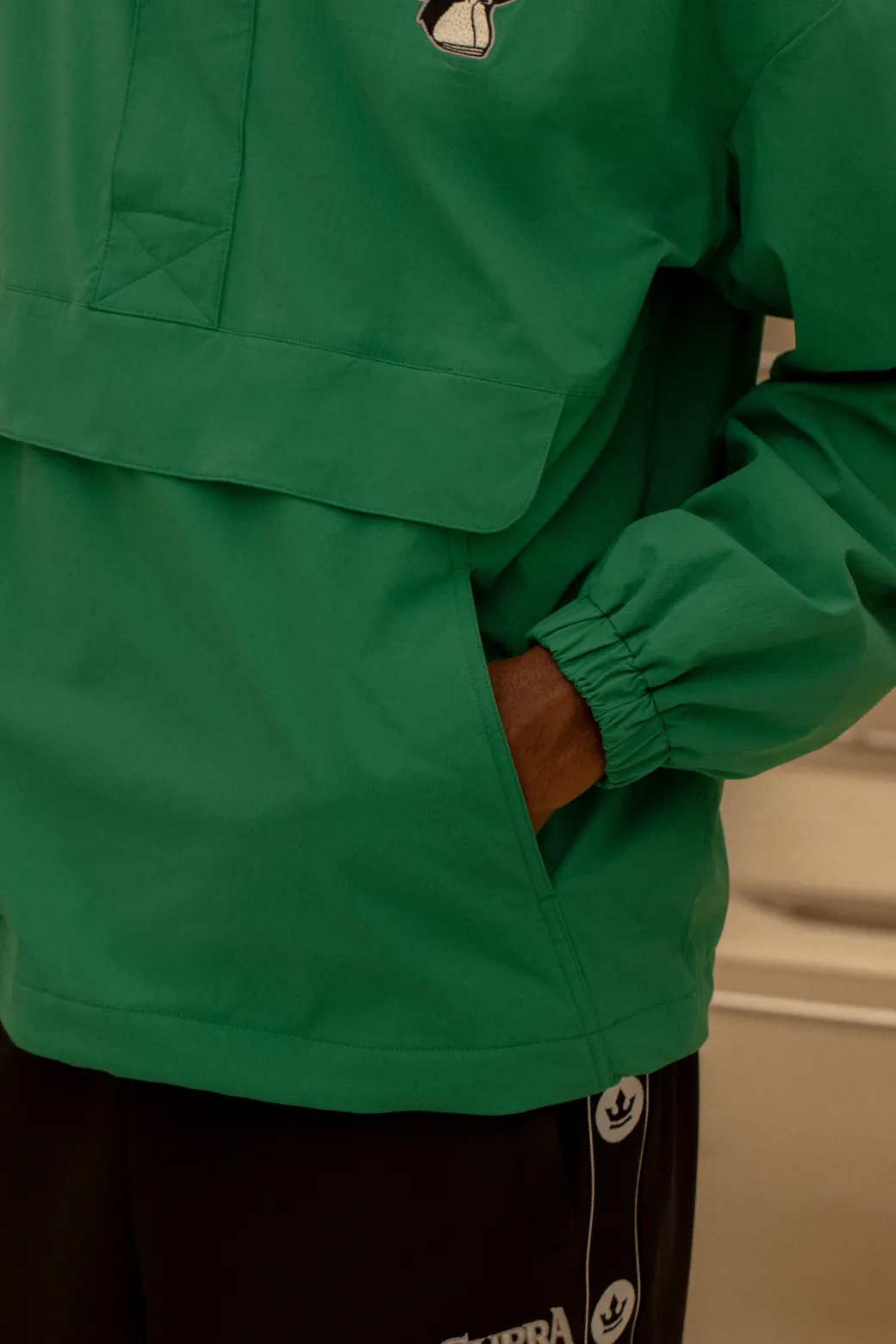 BAYC WOVEN OVER FIT ANORAK