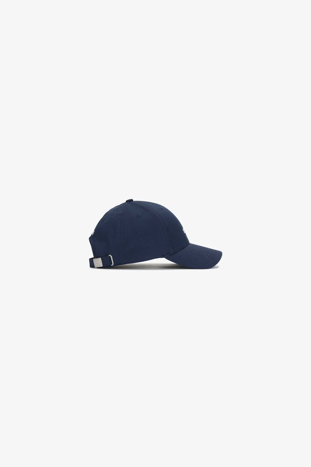 CROWN BOUCLE EMBROIDERED STRUCTURED BALL CAP