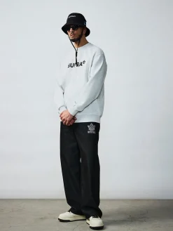 ESSENTIAL MEDIUM LOGO BASIC SWEATSHIRTS