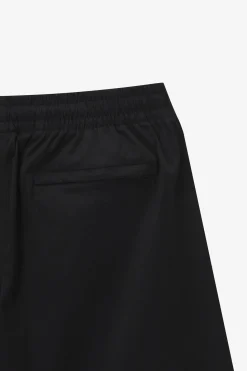 ESSENTIAL SMALL LOGO WOVEN SHORTS PANTS