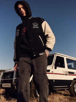 VARSITY ARCH LOGO HOODIE