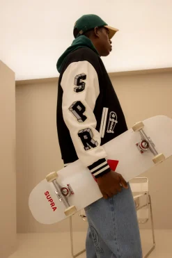 VARSITY OVER FIT HOODIE