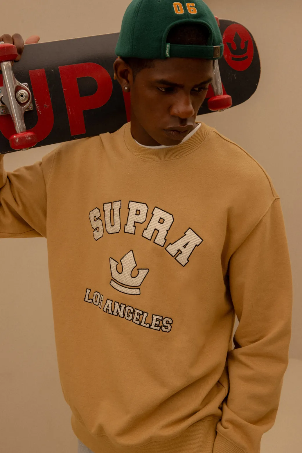 VARSITY OVER FIT SWEATSHRIT