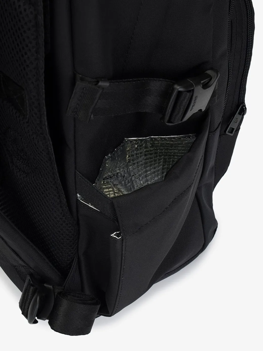 VARSITY SKATEBOARD BAGCKPACK